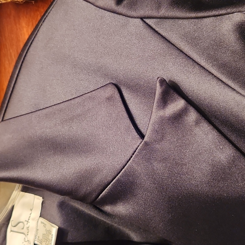 Js Signature Tuxedo Style Black Satin Jacket Size… - image 7